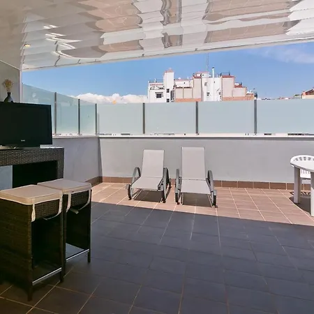 Estupendo Penthouse 2 , 1 Bano Wifi Apartamento *
